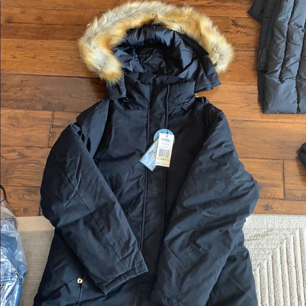 Brand New Spire large water resistant womens coat